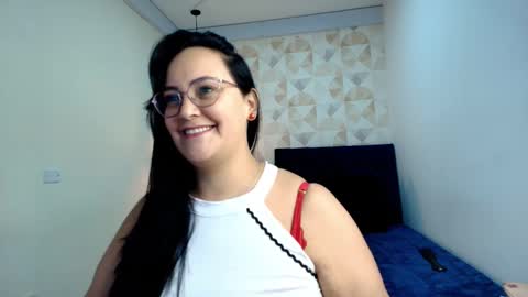 Snapshot of veroniicabbw chatting on October 16, 12:52 pm veroniicabbw online show from October 16, 12:52 pm