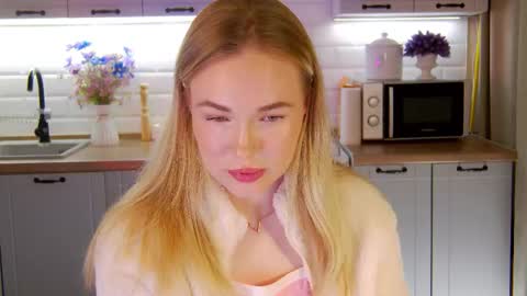 Snapshot of veronikamitchel chatting on September 30, 5:40 pm Veronika online show from September 30, 5:40 pm