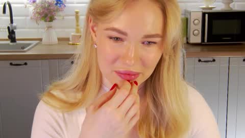 Veronika online show from November 4, 5:07 pm