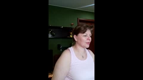 VeronikawGold online show from April 11, 7:45 am