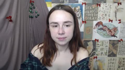 veryveryvery_shy online show from January 8, 6:50 am