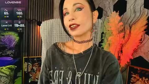 Lady or Goddess Vespera online show from April 29, 3:37 pm