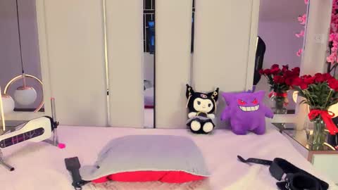 Vesper Velvet  online show from February 14, 11:18 pm