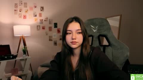 Rachel online show from December 3, 7:38 pm