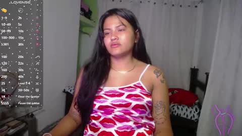 nahomy online show from November 8, 6:18 am