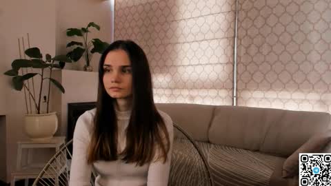 Emily online show from November 17, 7:20 am