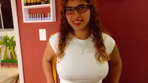 Vicky  online show from November 25, 3:09 am