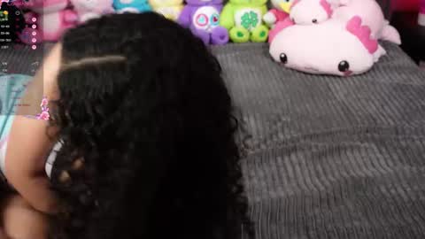 vicky_curly online show from December 18, 2:27 am