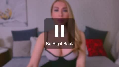 VickyVenus online show from April 17, 1:40 am