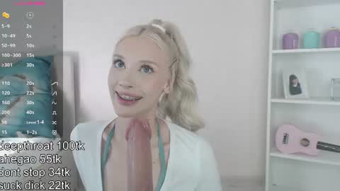 vickyfuckingdoll online show from July 22, 12:55 am
