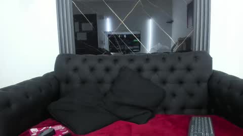 Vicky online show from February 16, 7:36 pm