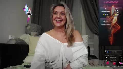 Snapshot of victoria50 chatting on September 13, 6:49 pm victoria50 online show from September 13, 6:49 pm