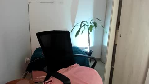 Victoria Santos online show from January 13, 11:38 pm