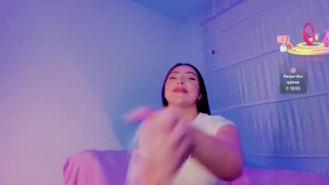 Snapshot of victoria_laurent chatting on September 9, 11:15 pm Victoria Laurent online show from September 9, 11:15 pm