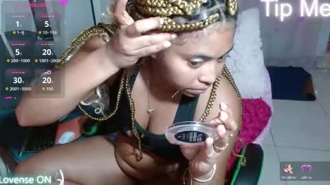 VICKY online show from October 28, 11:53 pm