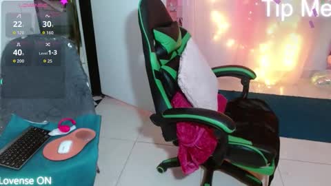 VICKY online show from October 5, 11:54 pm