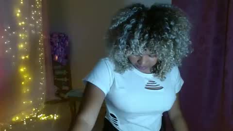 VICKY online show from March 8, 2:43 am