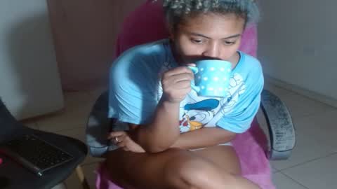 VICKY online show from December 22, 5:21 pm