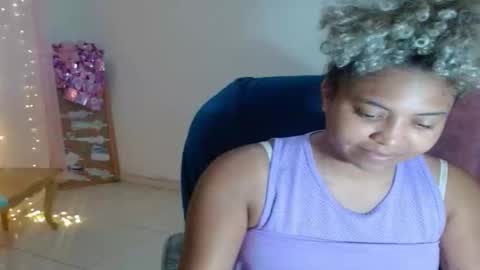 VICKY online show from March 6, 9:53 pm