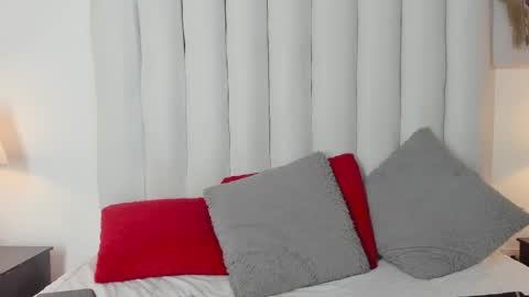 victoria_queen2 online show from March 12, 2:03 am