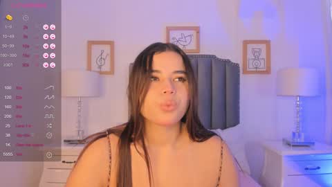 victoria  online show from December 8, 7:32 pm