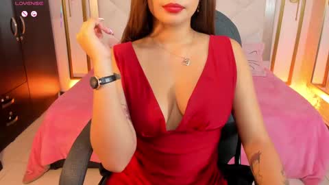 Snapshot of victoriaa_smith chatting on October 12, 1:24 pm victoria online show from October 12, 1:24 pm