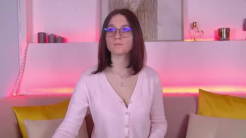 Victoria online show from February 1, 6:32 am