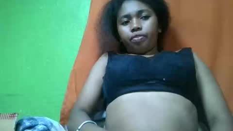 vierge28430 online show from May 25, 5:01 pm