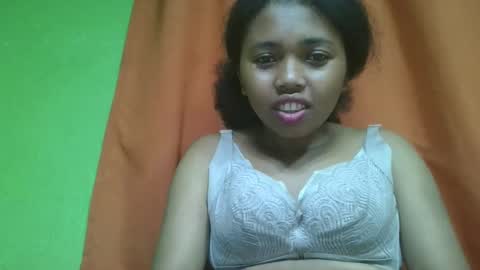 vierge28430 online show from April 26, 4:27 pm