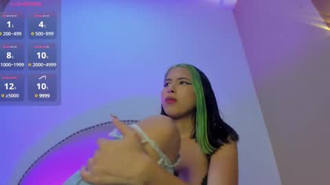 Viiky online show from December 9, 2:17 pm