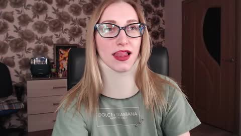 Vika online show from February 13, 8:24 pm