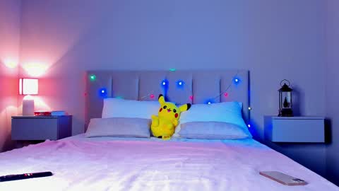 VIKKI online show from December 29, 3:24 pm