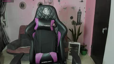 Daniela online show from October 3, 7:35 am