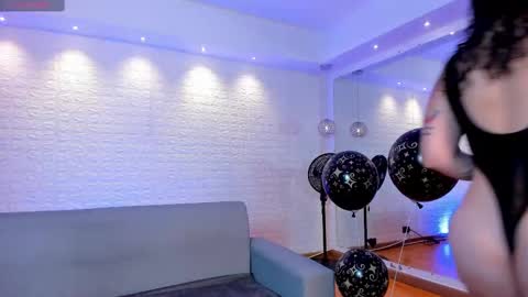 Violett  Everyday From 0530 to 1430 Col Time online show from March 4, 10:46 am