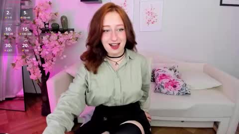 Snapshot of violet_griffen chatting on September 17, 3:43 pm VIOLET online show from September 17, 3:43 pm