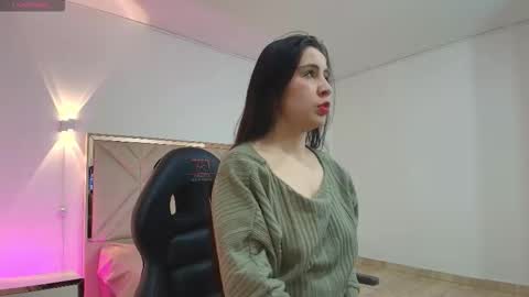 violet_tay1 online show from October 4, 10:32 am