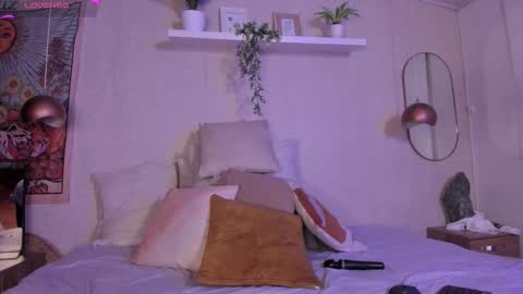 Violeta  online show from February 3, 12:32 pm