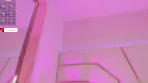 Snapshot of violeta_marquez chatting on September 22, 3:43 pm violeta_marquez online show from September 22, 3:43 pm