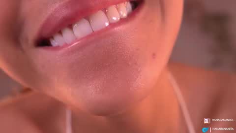 Snapshot of violeth___ chatting on October 15, 11:35 am violeth___ online show from October 15, 11:35 am