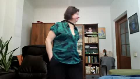 violetpulse online show from March 17, 8:51 am