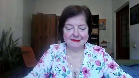 violetpulse online show from November 10, 11:38 am