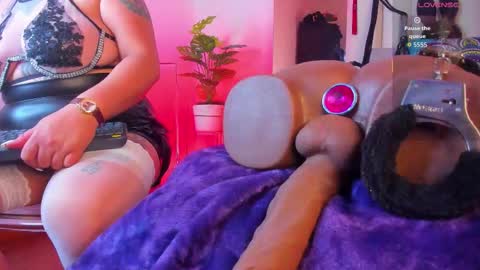 Violett  online show from October 17, 1:25 pm