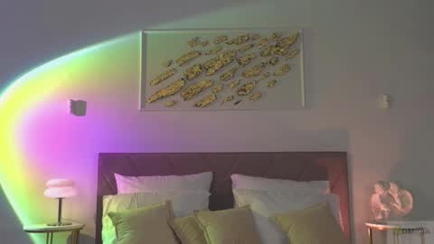 violetta_finch online show from September 24, 9:19 am