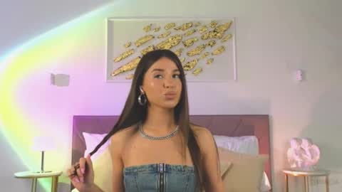 violetta_finch online show from September 14, 10:24 am