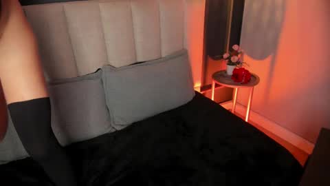 Violetta nur online show from February 20, 5:01 am