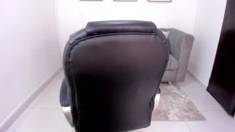 Snapshot of violettasweet_ chatting on September 20, 5:33 pm Violetta online show from September 20, 5:33 pm