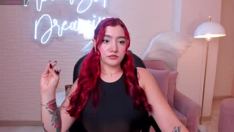 Violett Castel online show from February 19, 7:38 pm