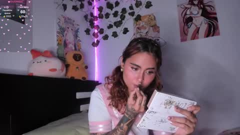 Violette  online show from December 12, 10:52 pm