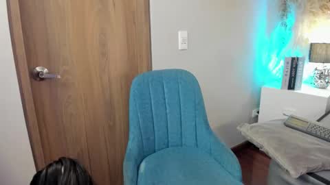 VIOLLET online show from November 28, 12:57 am