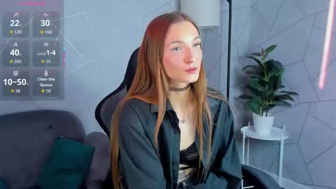 Snapshot of virdjinia_green chatting on October 15, 9:34 am Virdjinia online show from October 15, 9:34 am
